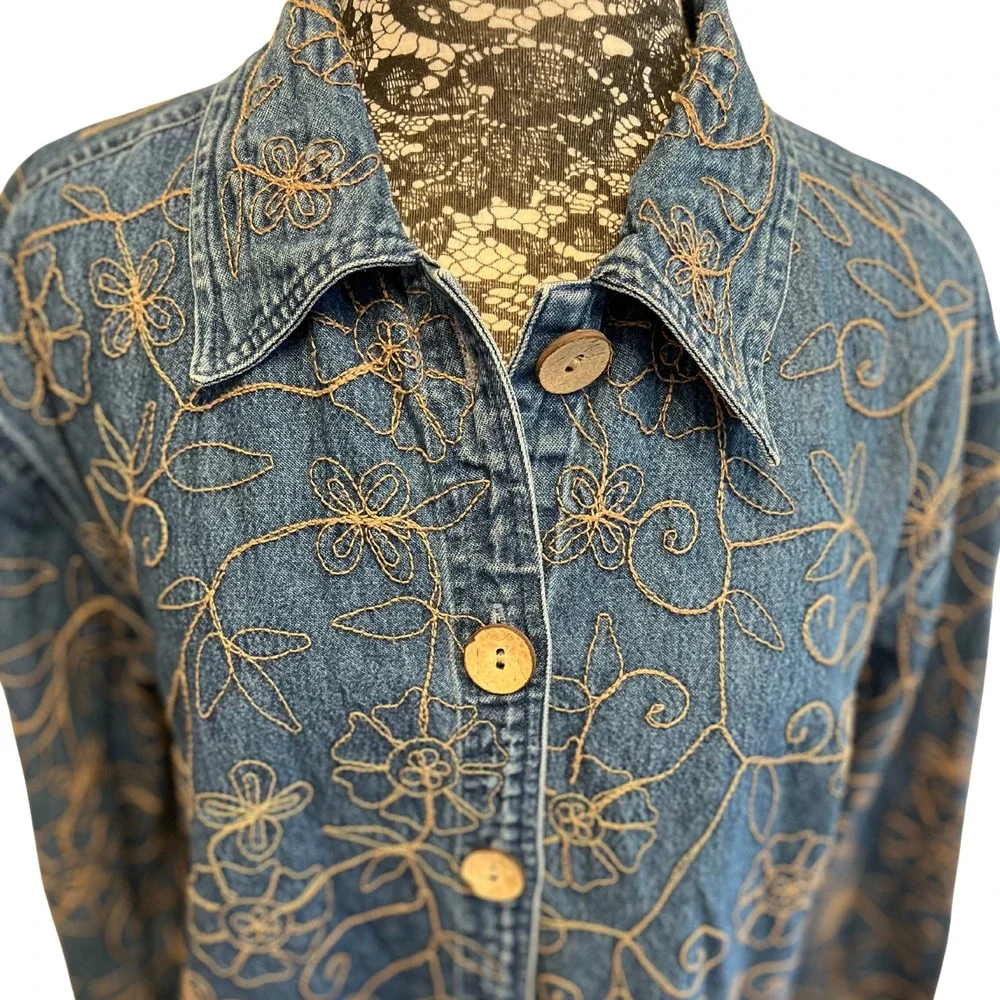 Vintage 90s Embroidered Denim Jacket L 100% Cotton Floral Western Granny‎ Artsy